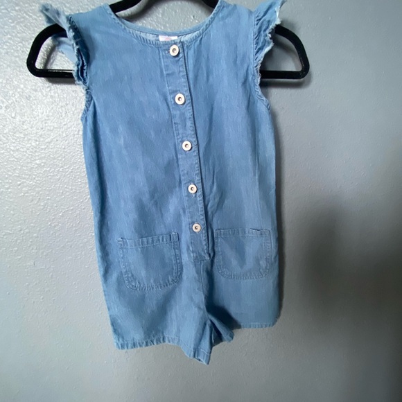 Sundresses and rompers  with Flutter Sleeves - Picture 11 of 14